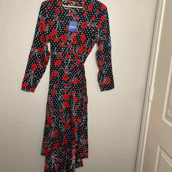 Floral/Polka Dot high low wrap dress - Picture 2 of 8